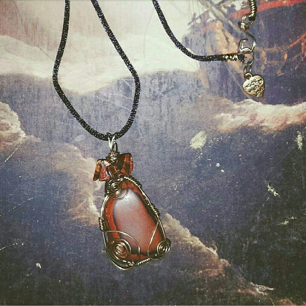🎃SOLD🎃Tigers Eye Necklace